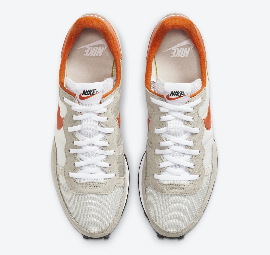 Pánské bílé a šedé tenisky Nike Challenger OG White Sail Team Orange Grey Black CW7645-004 nízké běžecké boty a obuv Nike