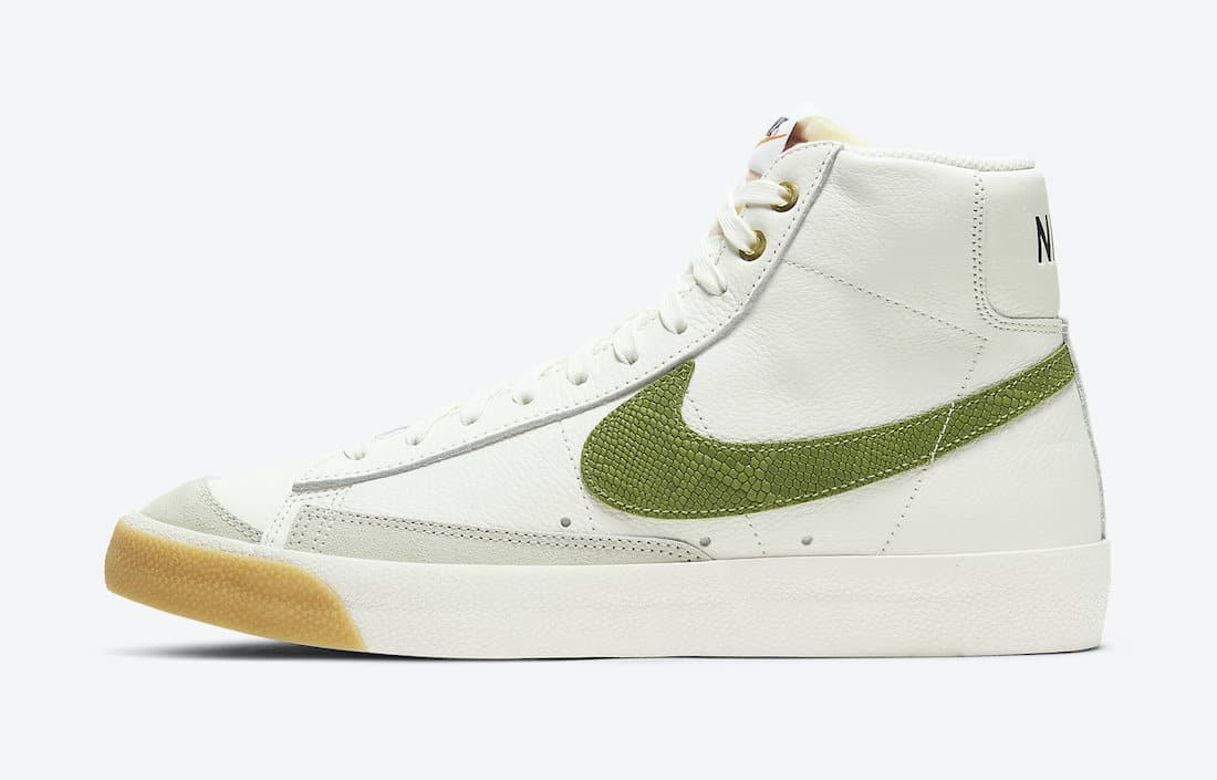 Pánské bílé tenisky Nike Blazer Mid ’77 White/Grey/Gold-Green DC1706-100 kožené a vysoké kotníkové boty a obuv Nike