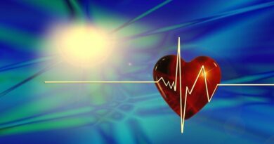 Jak se od sebe liší srdeční zástava, srdeční infarkt a srdeční selhání?